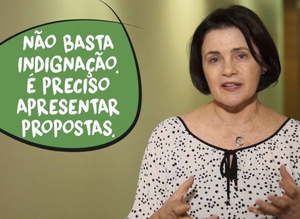 Criação de espaços públicos de debate e atuação Criação de espaços públicos de debate e atuação