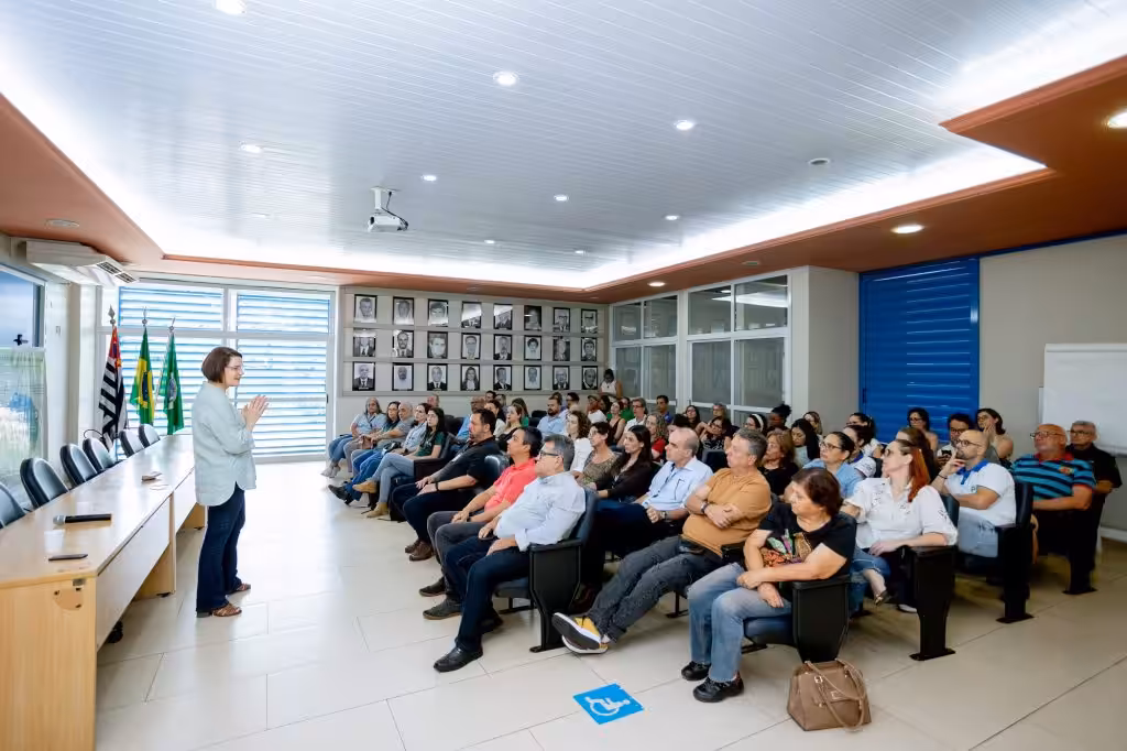 Sema apresenta balanço da gestão 2021-2024 para organizações do setor agrícola e instituições públicas O Encontro Reuniu Parceiros Da Sema 1024x682 1