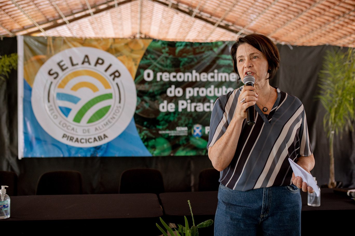 Equipe da Secretaria de Agricultura em atividade de campo